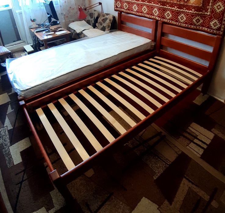 Кровать из дерева двуспальная полуторная Модерн, ліжко з дерева