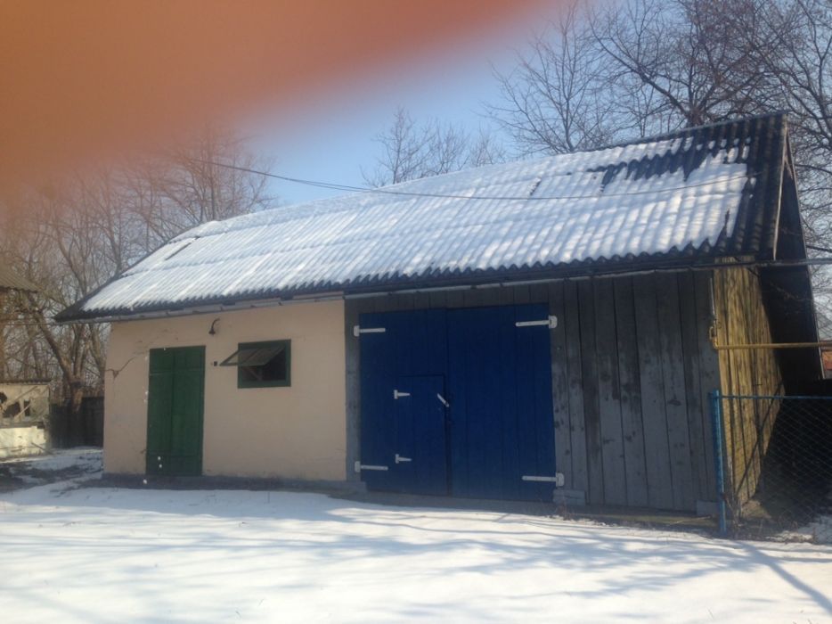 ТЕРМІНОВО продається будинок у м.Вашківці Вижницького р-ну, Черн.обл.