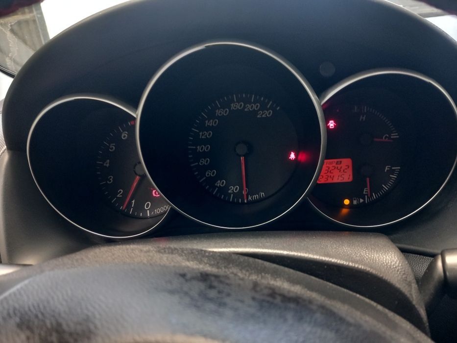 Mazda 3  1.3 Gasolina