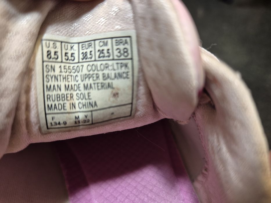 Кросівки дівчині Skechers рожеві кроссовки девочке розовий р.38