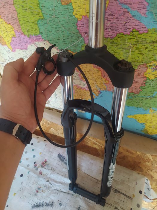 Вилки різні з амортизатором і без.РозпродажНові і вживані.розмір 24/ 2