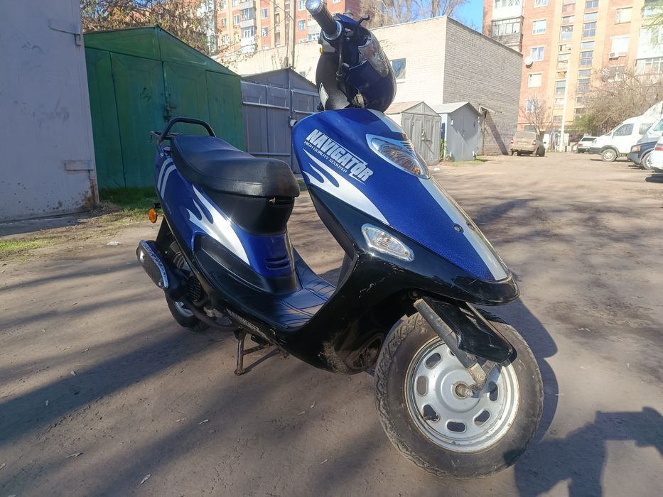 Продам скутор новый весь в плёнки