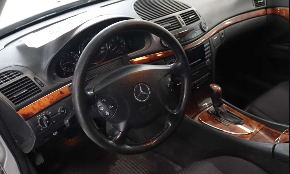 Катафалк Mercedes-Benz E 270 CDI