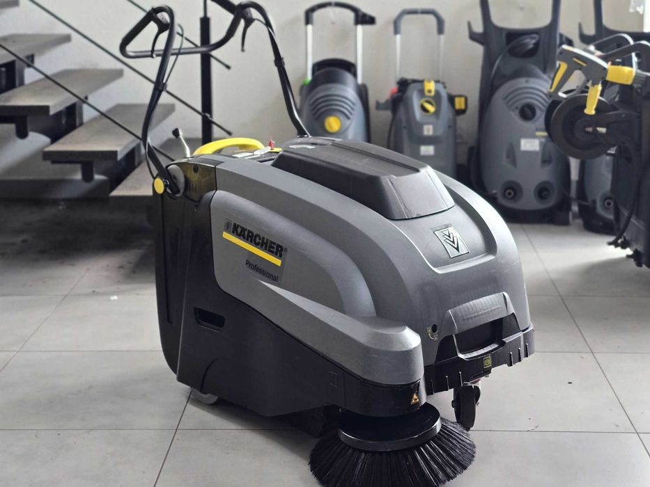 Zamiatarka KARCHER KM 75/40 W Bp Pack 2018 rok GWARANCJA Komplet NOWYCH szczotek