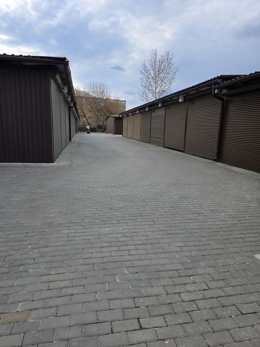 Гараж жк Лазурный Харьков 1я линия