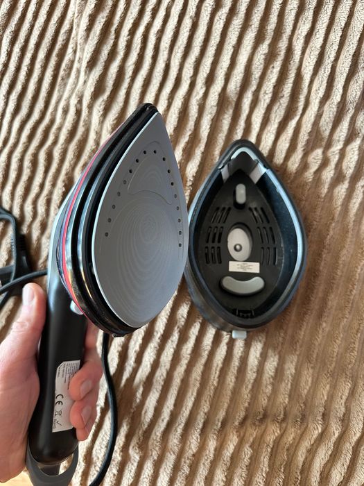 Parownica do ubrań Götze & Jensen SI700G