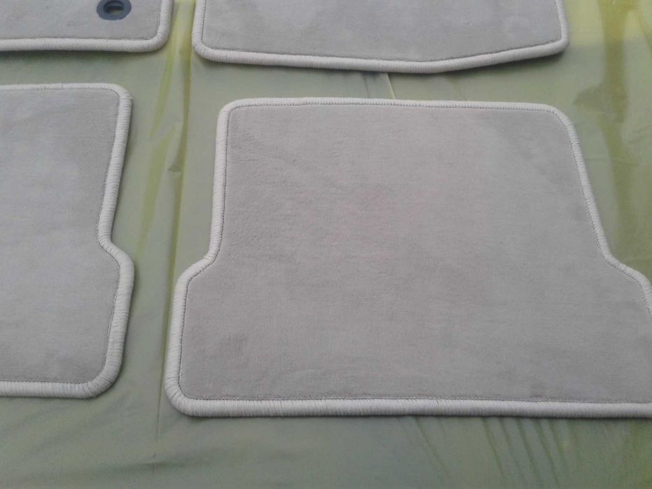 Nowe Dywaniki Jasne VW GOLF 1 I 2 II Mk1 Mk2 Wolfsburg Edition Cabrio