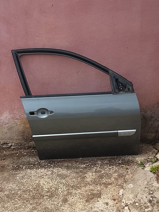 Porta Portas Frente Renault Megane II Carro ou Carrinha 2003 a 2008 (PORTA NUA)