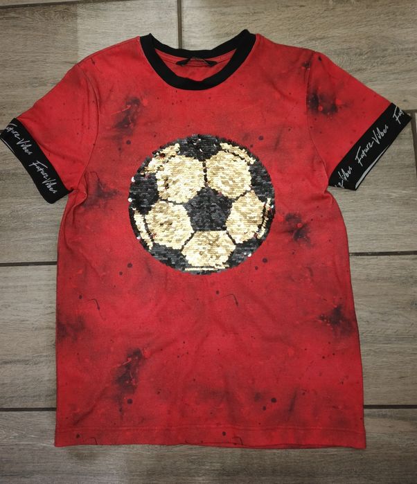 Футболка на хлопчика 9-10 років