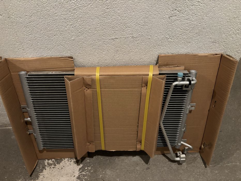Condensador novo de ar condicionado SAAB 95