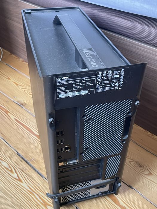 Lenovo Legion T530-28ICB Gaming PC