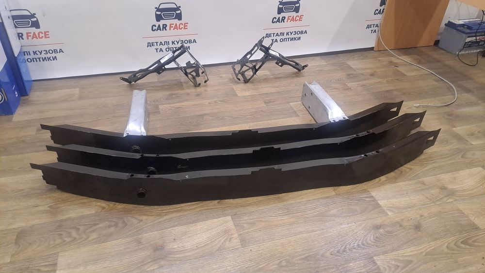 Усилитель бампера BMW 3 Series F30