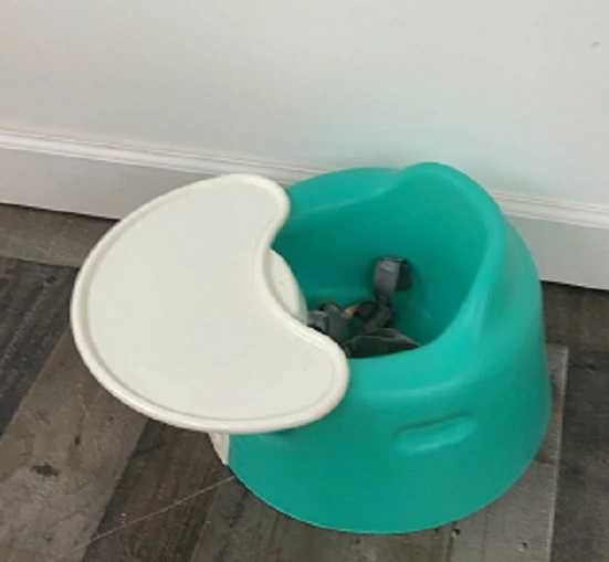 Assento Bumbo com tabuleiro