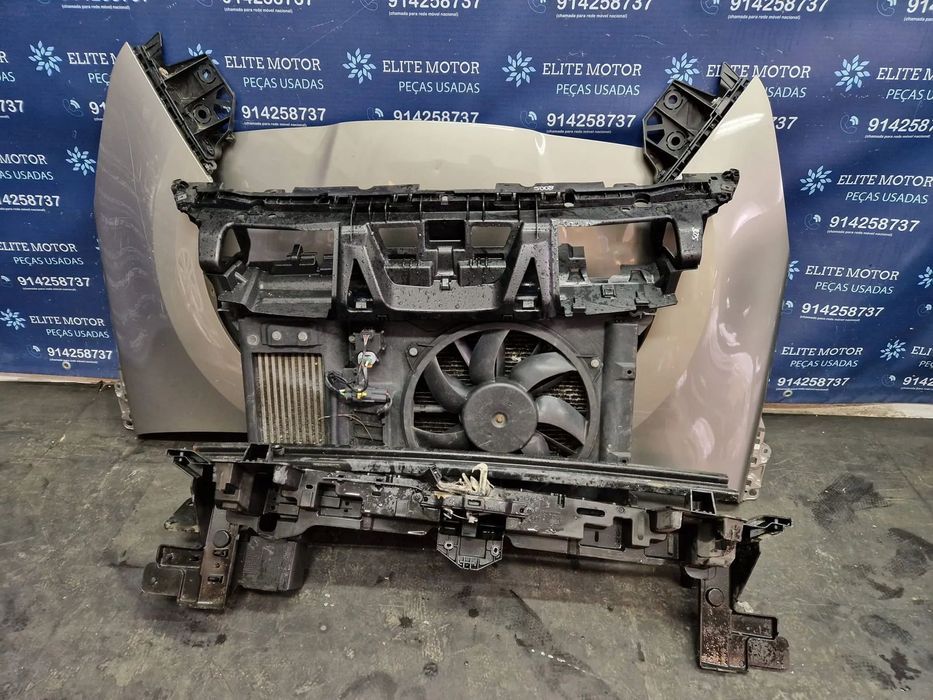 Frente completa usada PEUGEOT 5008 1.6 HDI capot parachoques oticas