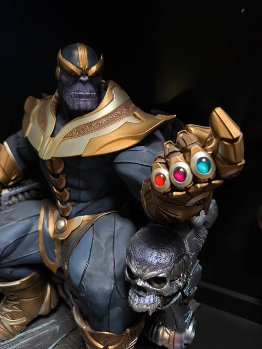 Sideshow Thanos on Throne