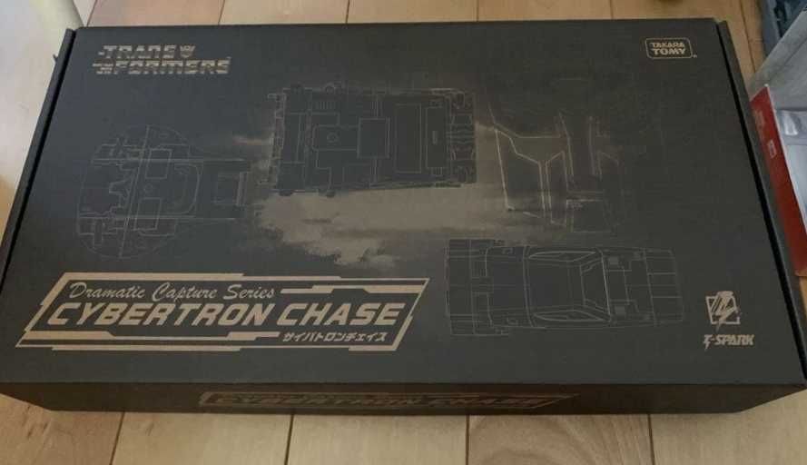 Transformers Takara Tomy Dramatic Capture Series Cybertron Chase (novo selado)