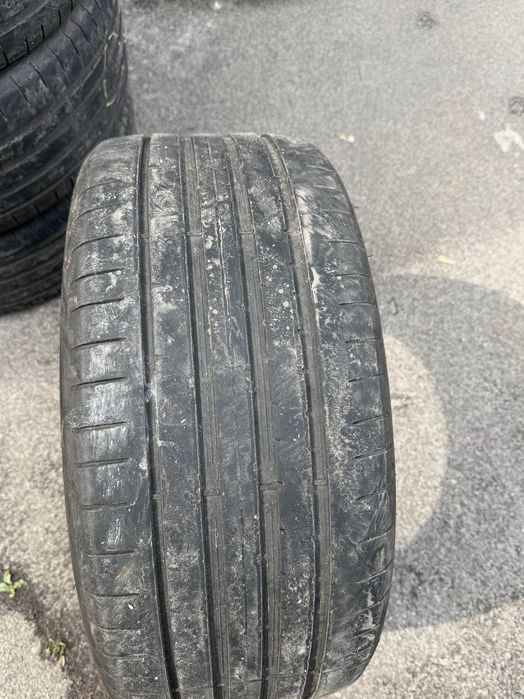 Літні шини Dunlop 245/40 R18 Sport Maxx RT2