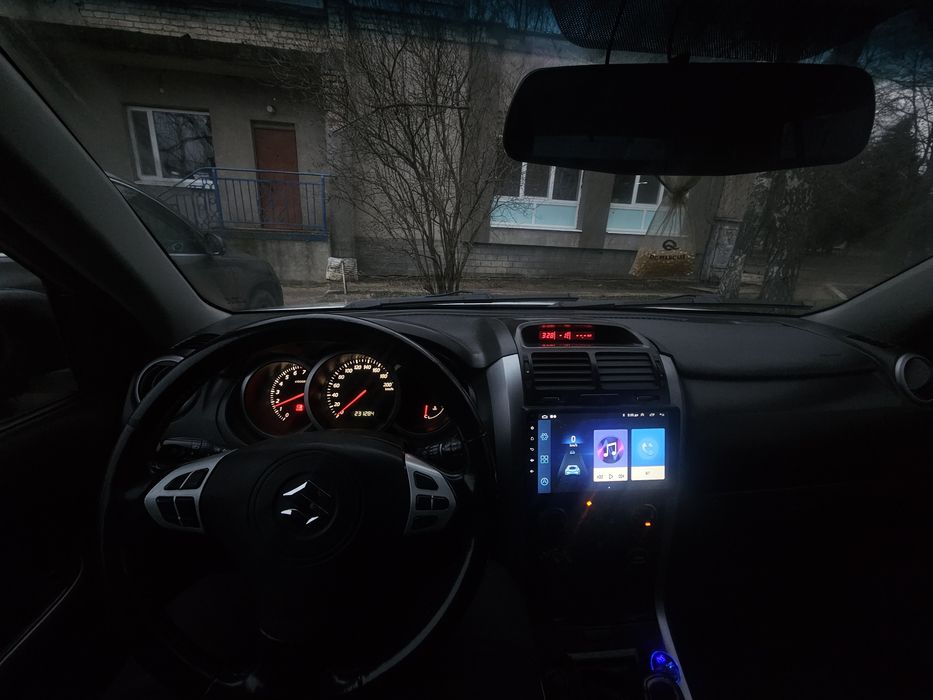 Suzuki Grand Vitara 2.0 бензин 2007 року