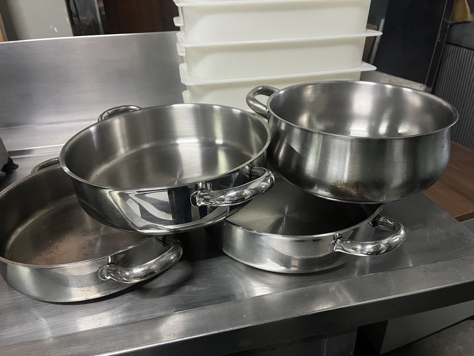 Tachos em inox conjunto de 4 unidades 27cm de diametro