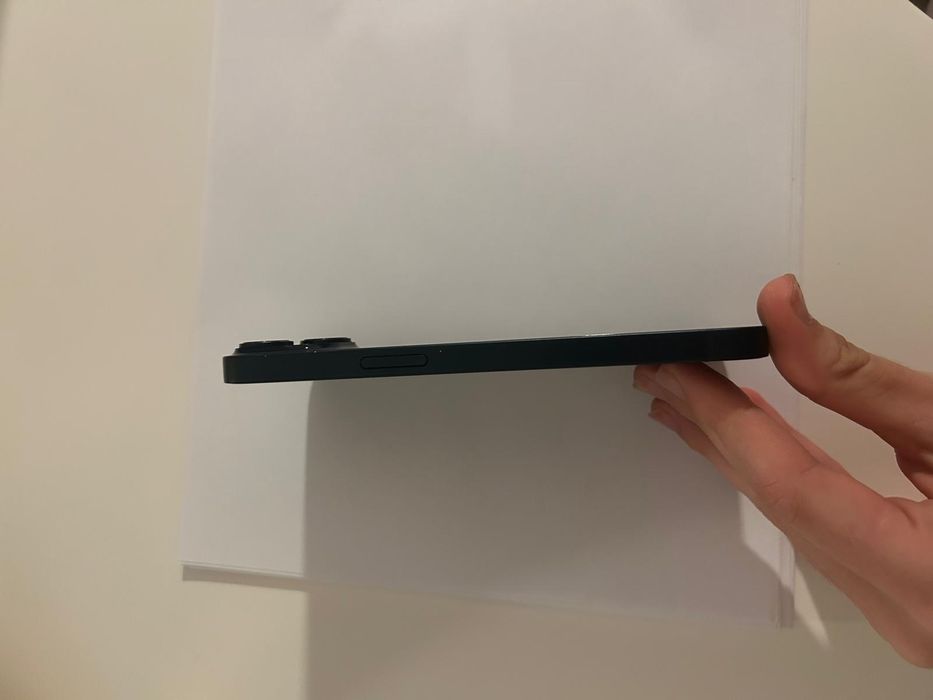 iPhone 14 256 GB preto meia noite