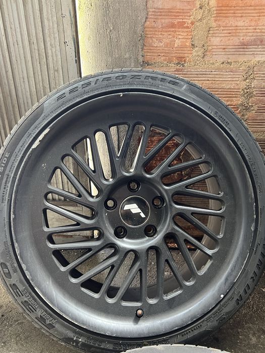 Japan Racing JR 27 r18 5x112