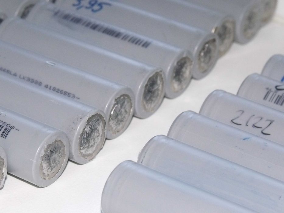 Аккумуляторы 18650 высокотоковые Samsung LG Lishen литий 74 шт