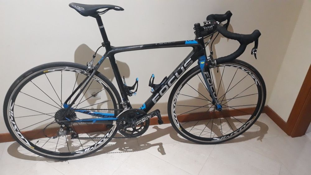Bicicleta estrada Focus