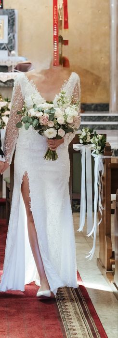 Elegancka suknia ślubna z koronką - rozmiar 38