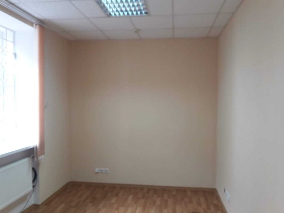 Комерційна нерухомість УМАНЬ