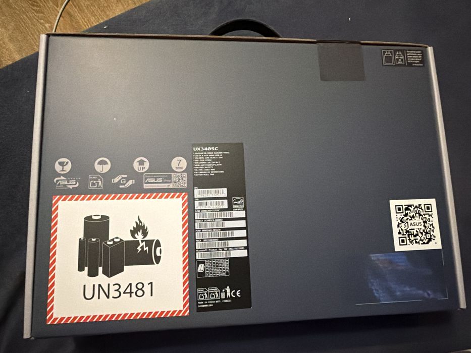 ASUS Zenbook 14 OLED (UX3405)