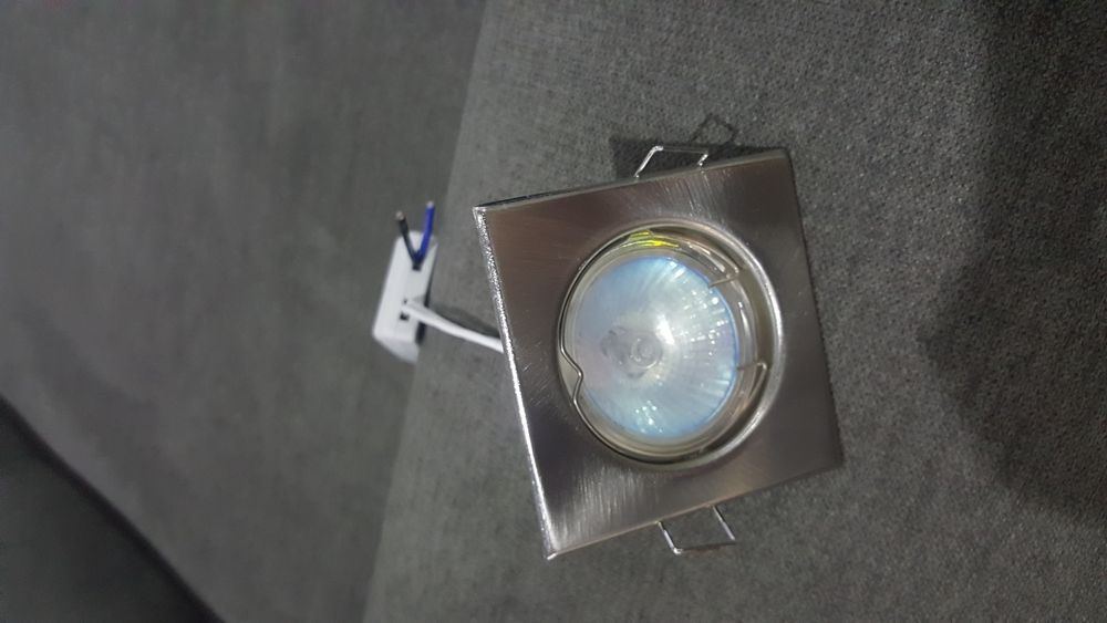 Yellow ceiling light focus429594423664977921