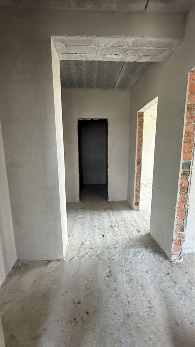 Котедж Солонка 130кв.м 2.5 сотки з центральними комунікаціями, гараж, готовий, можна вже робити ремонт