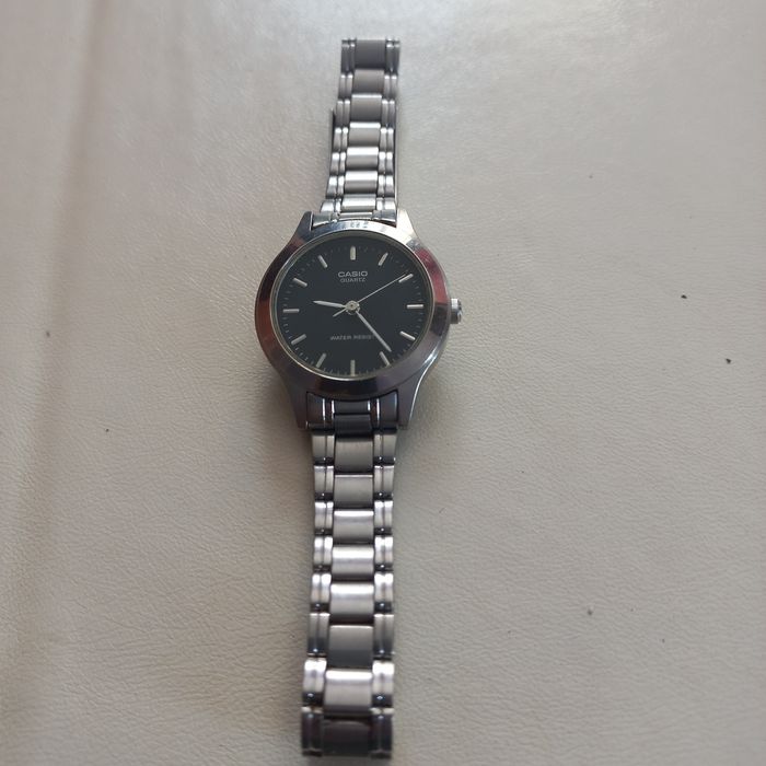 Casio женские часы