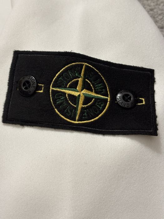 Camisola stone island
