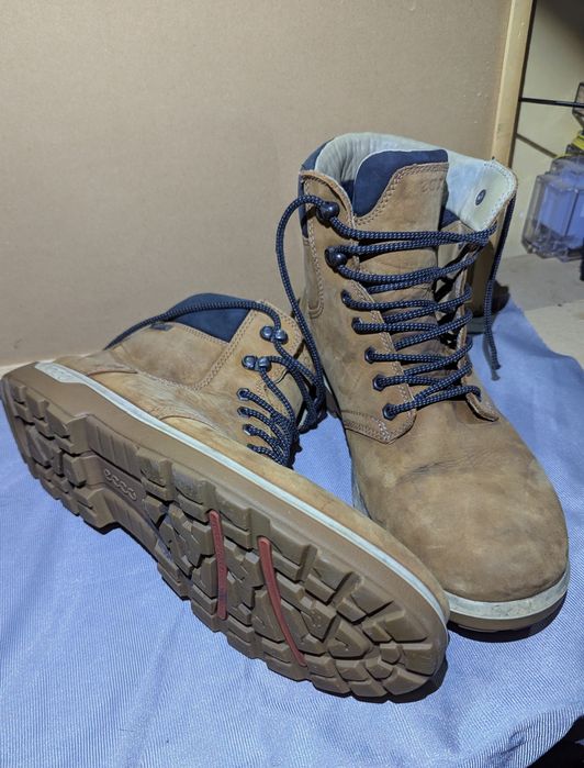 Чоботи чоловічі Ecco, reception technology, Gore tex.
Розмір 45
По уст