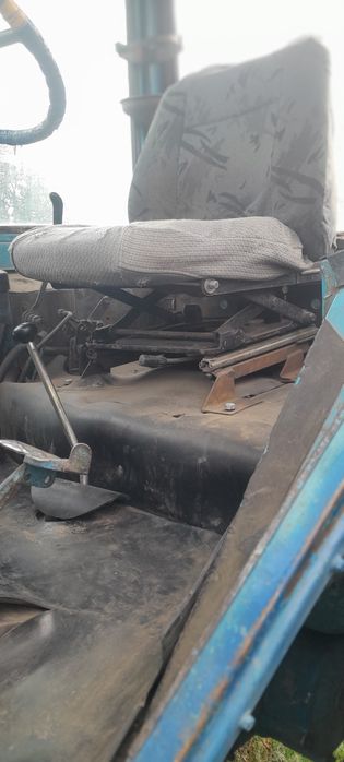 Продам трактор мтз82