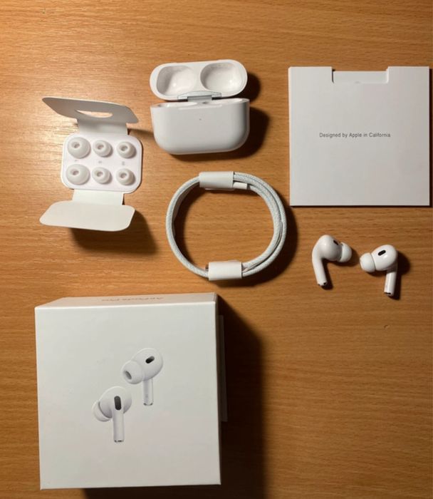 AirPods 2 Pro Lightning.