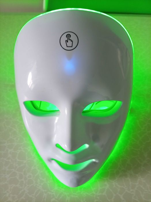 Máscara Facial LED de Fototerapia / Rejuvenescimento (Multicolor)
