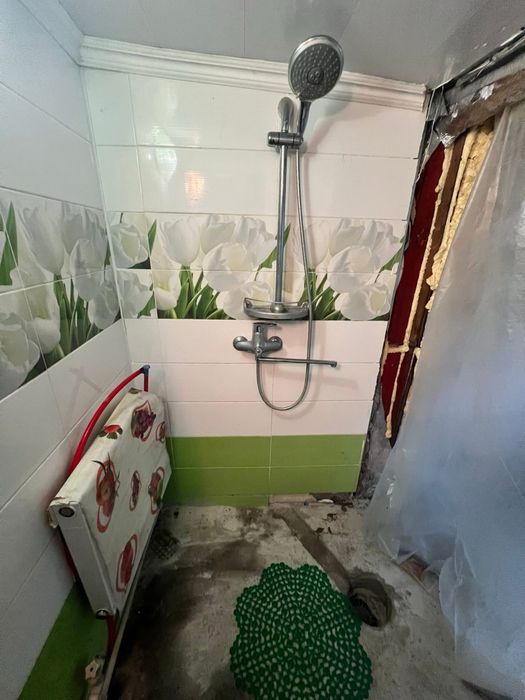 Продаж частини будинку