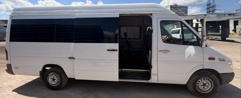 Mercedes Sprinter