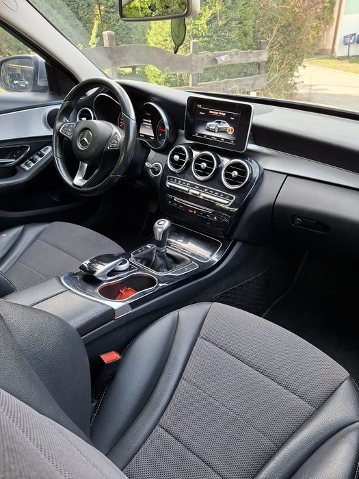 Mercedes C-klasa Sedan  2.2 CDI Bluetec