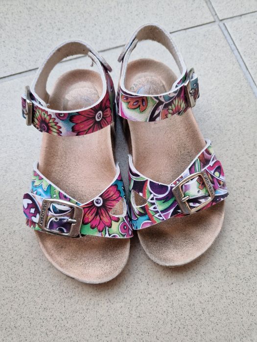 Sandalki profilowane 27