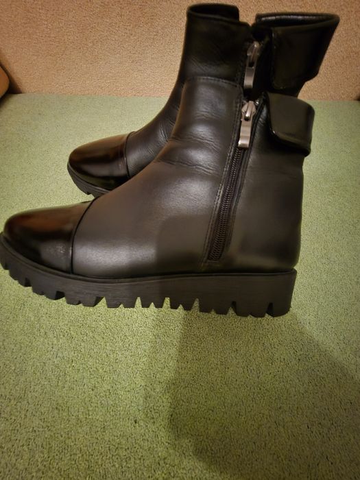 Продам ботинки б/у в отличном состоянии зима р.41, по стельки 26.5