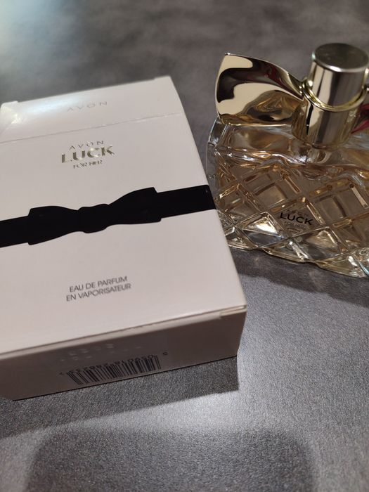 Парфумована вода Avon Luck 50мл