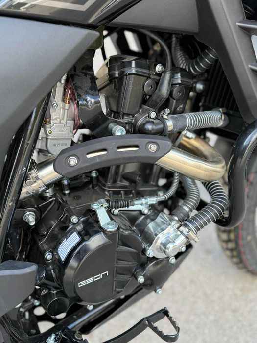 Мотоцикл GEON ADV 300, 4V, МКПП-6