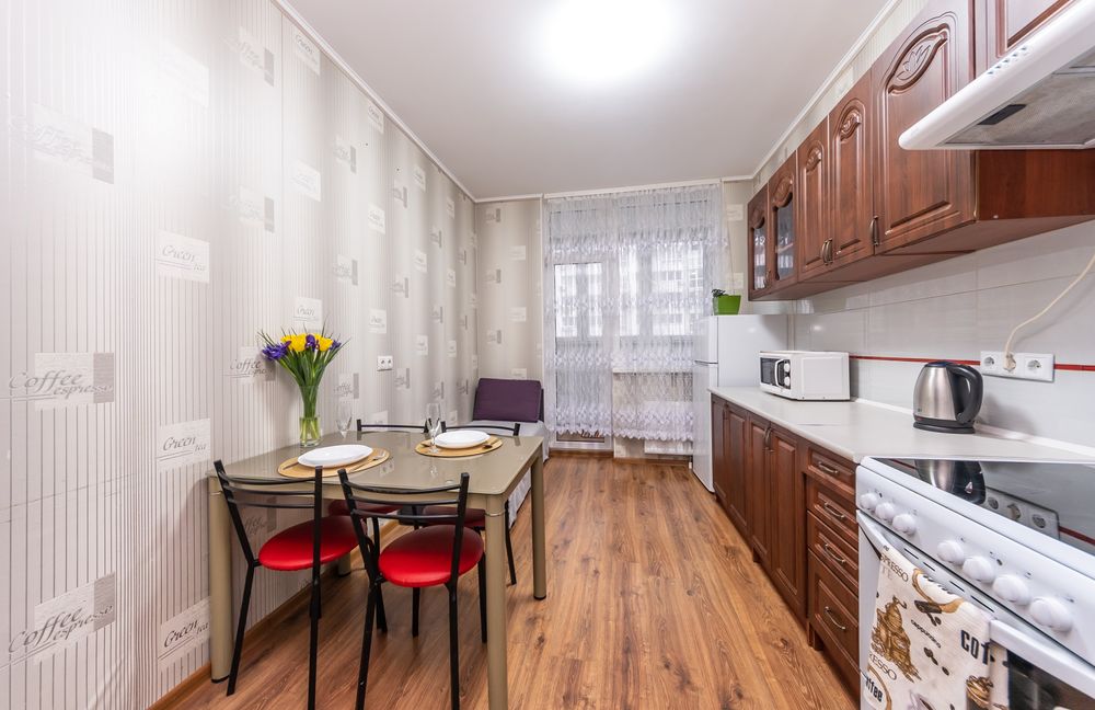 Отличная студия на Позняках посуточно понедельно