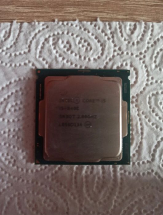 Intel core i5-8400