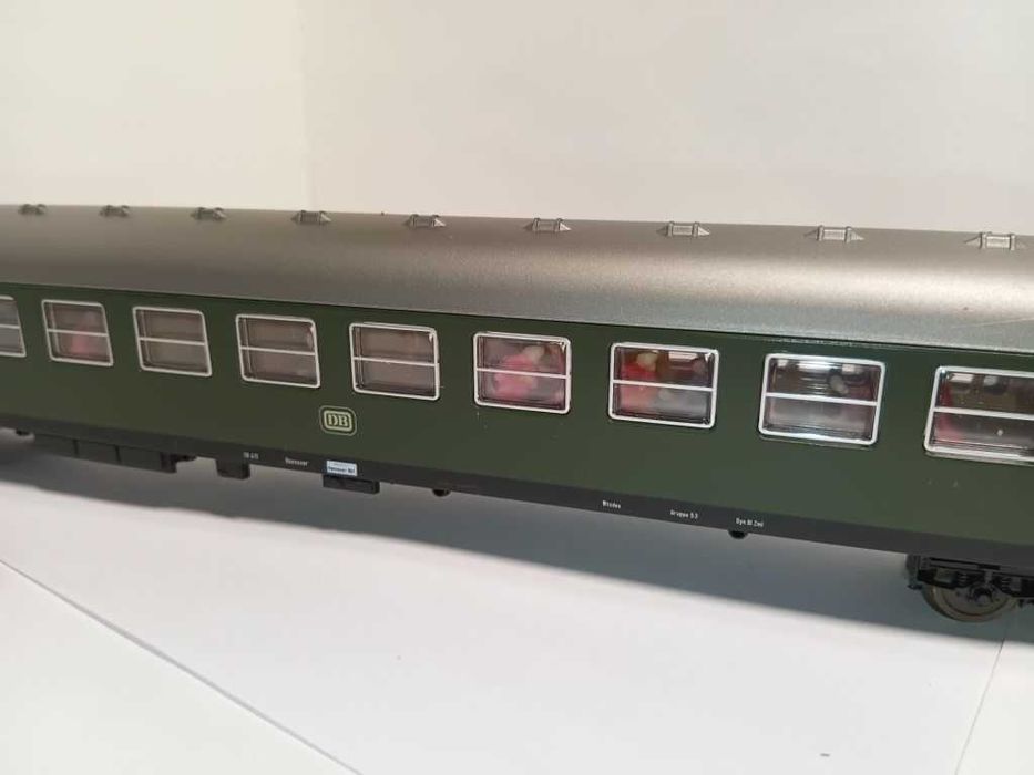 Пасажирський вагон. Lima 309178k. Піко. Залізниця Piko НО 1/87