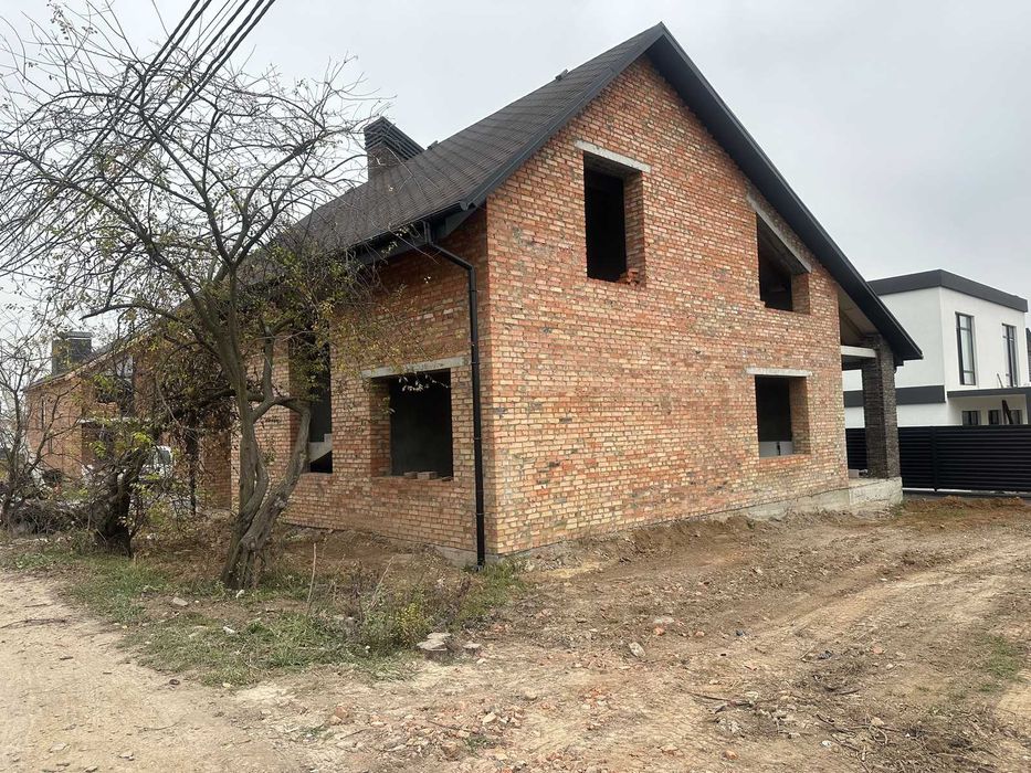 Продаж 2 поверхового будинку в Шкуринцях (Прибузькому)