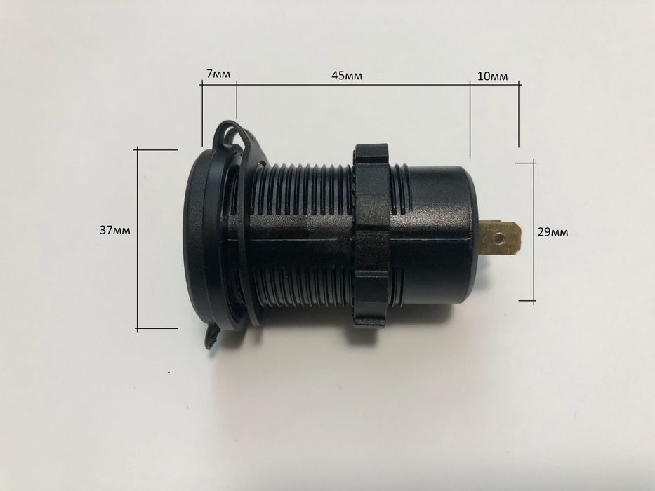 Врезная быстрая Usb зарядка QC 3.0 , Type-C , PD  в авто 12 - 24 V